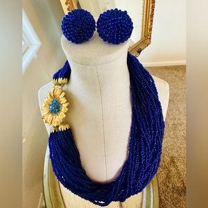 🔥 Vintage Blue Torsade Rhinestone Demi Necklace Set